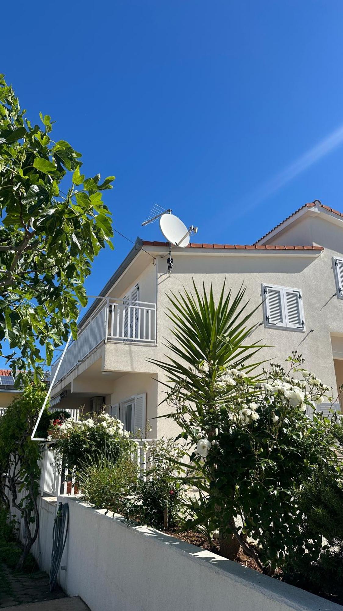 Apartment Arleta Trogir Exterior foto